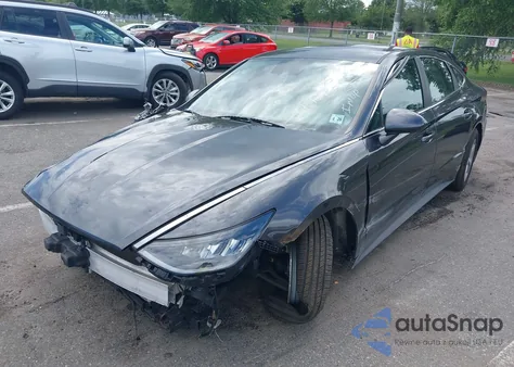 2021 Hyundai Sonata Se z USA, uszkodzony, nr VIN 5NPEG4JA5MH073213